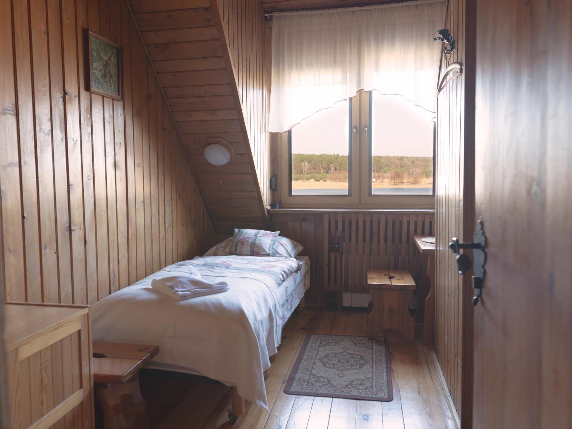 Hotel Wyrwidab โคเจียช ห้อง รูปภาพ